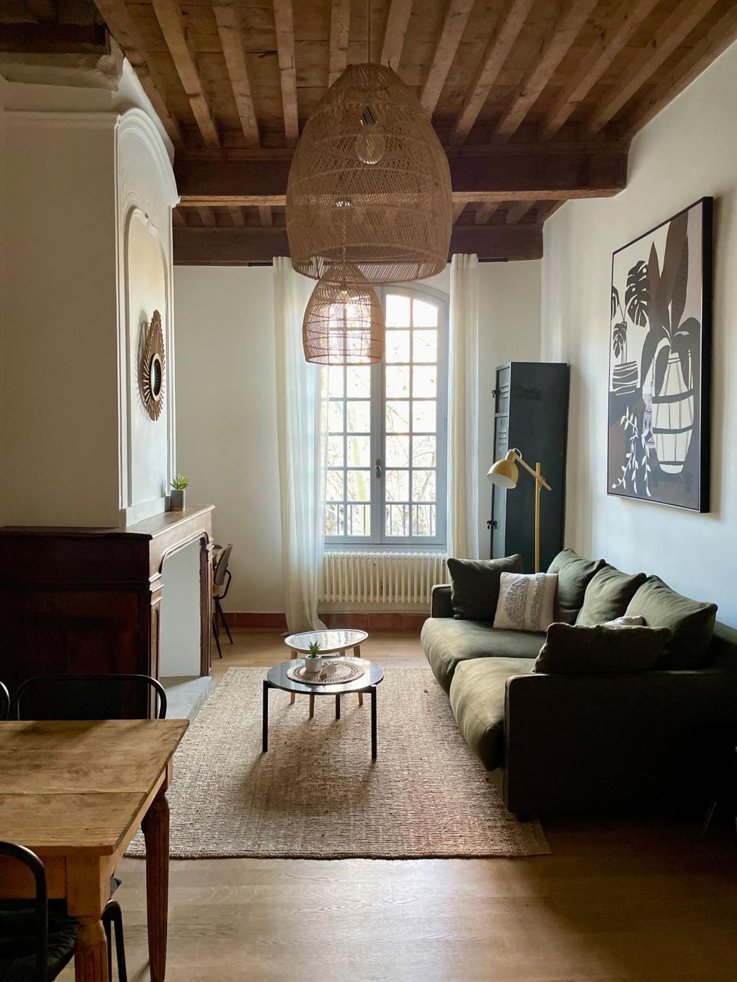 La Boheme Place Aux Herbes Uzès Eksteriør billede
